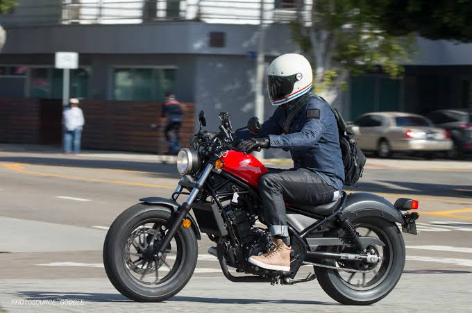 Ini Waktu Yang Diperlukan Untuk Memanaskan Mesin Motor Sebelum Bepergian